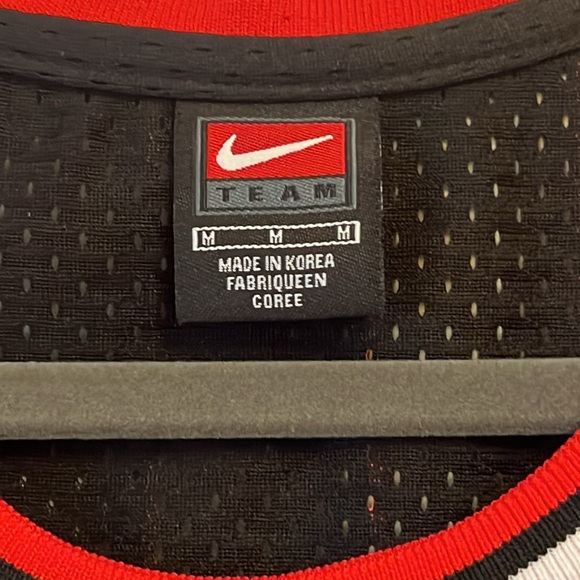 Nike NB Michael Jordan 23 Jersey - Picture 3 of 9